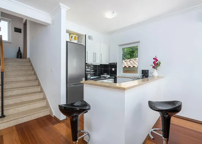 Ester, A Tranquil, Private And Beautiful Vakantiehuis